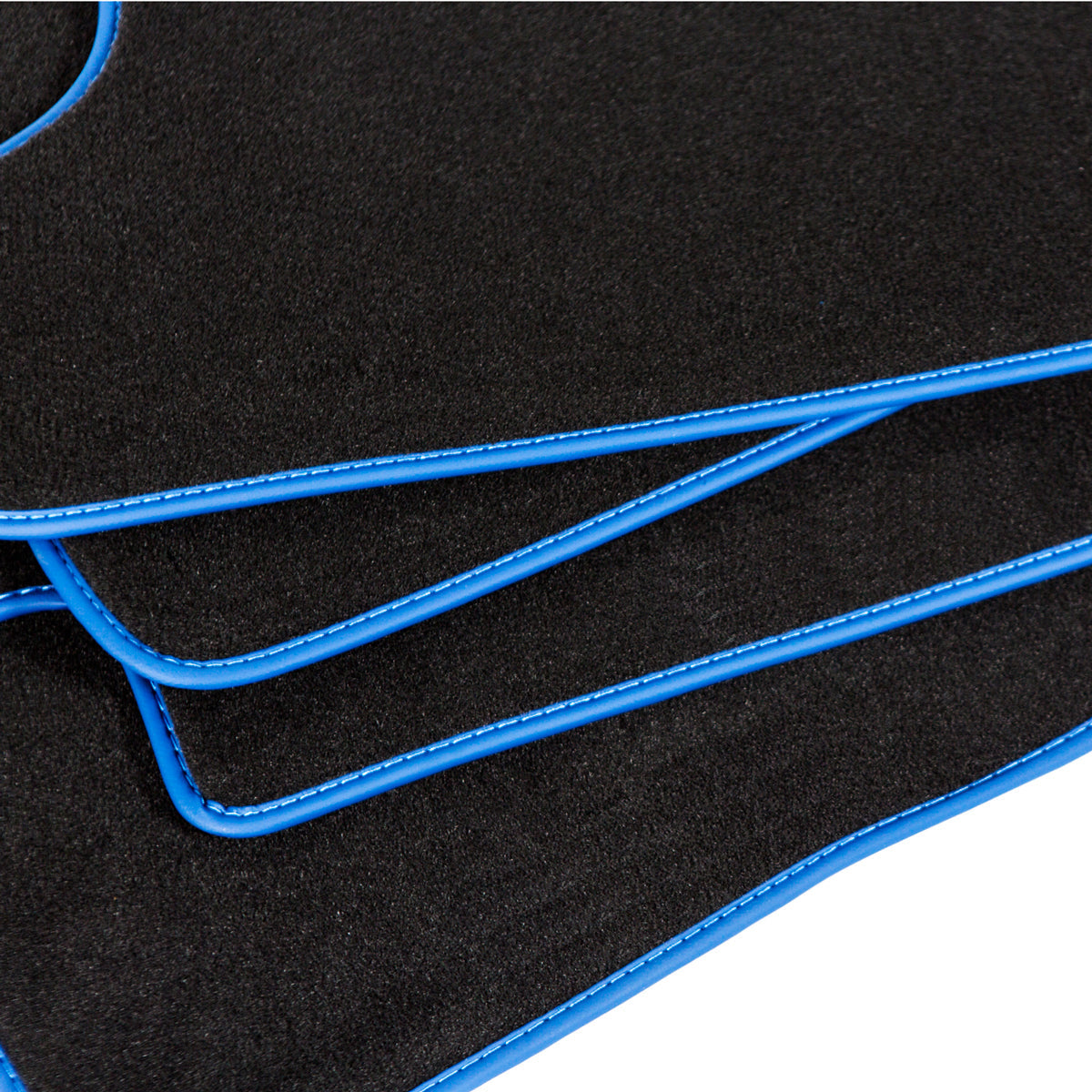 BMW i8 Velour Floor Mats – 2014-2020 – I12 & I15 – Blue Edging
