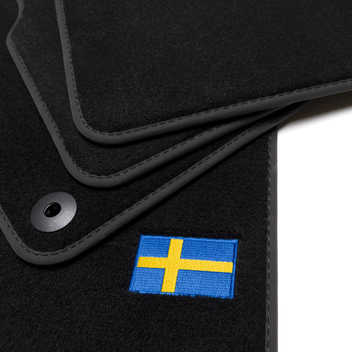 Dywaniki welurowe do Volvo C30 2006-2013 – SWE Logo