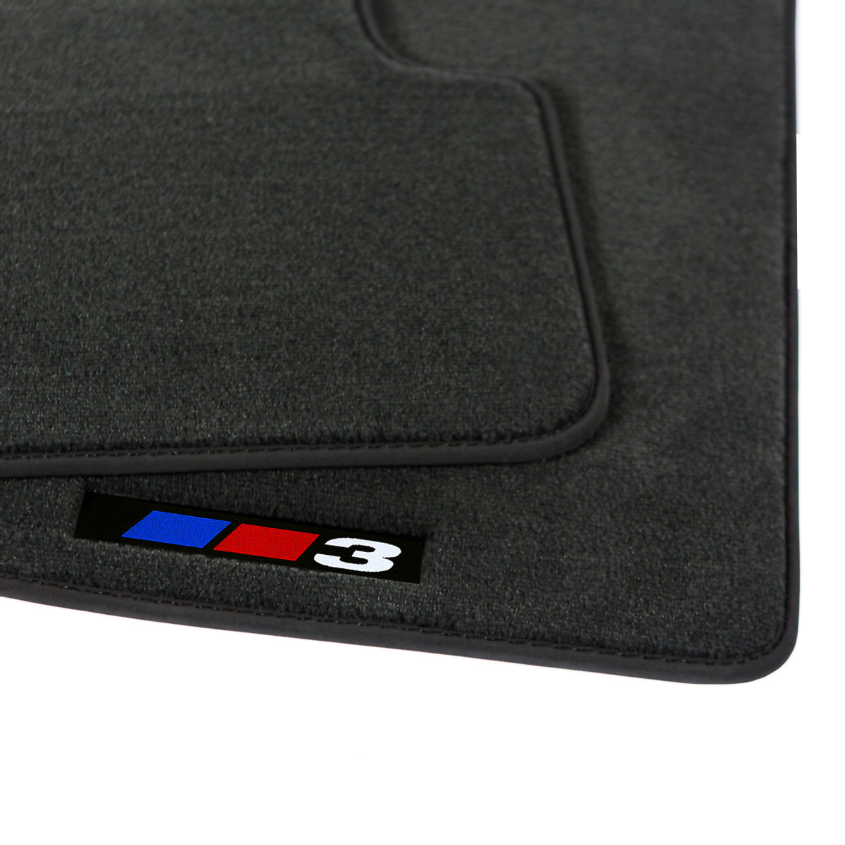Dywaniki welurowe do BMW 3-Series 1975-1984 – E21 – Czarne 3 Logo