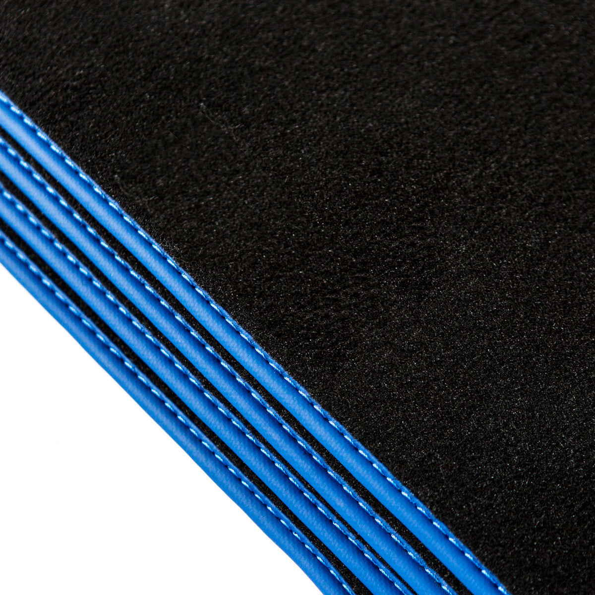 BMW i3 Velour Floor Mats 2013-2022 – Blue Edging