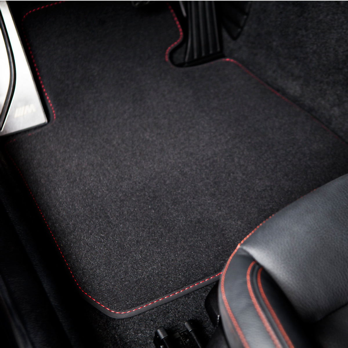 BMW X5 Velour Floor Mats – 2013-2018 – F15 – Red Stitching
