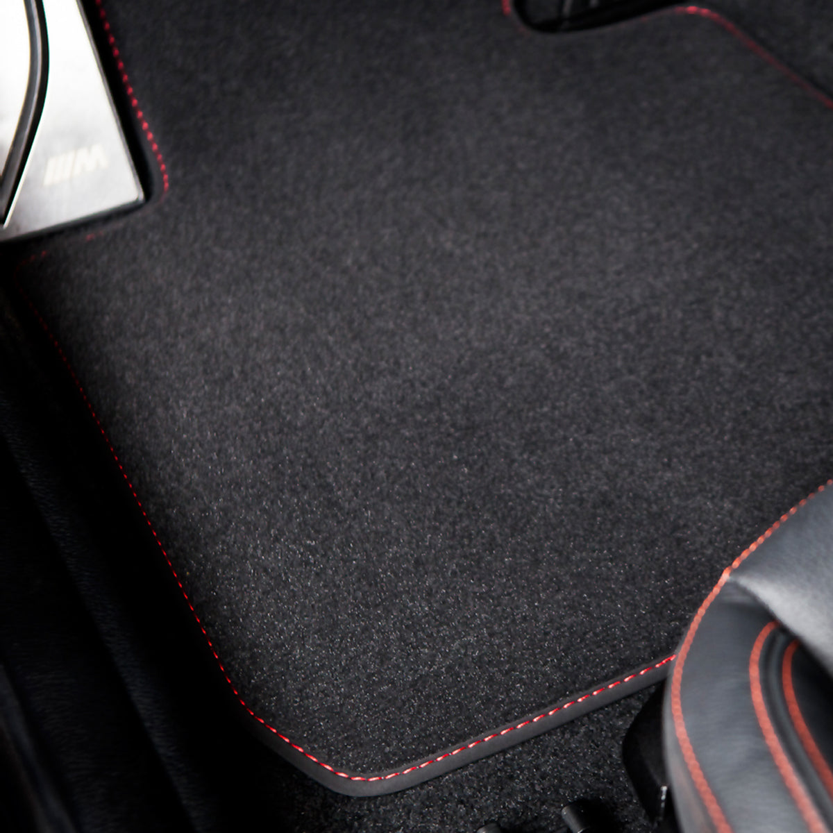BMW X5 Velour Floor Mats – 2013-2018 – F15 – Red Stitching