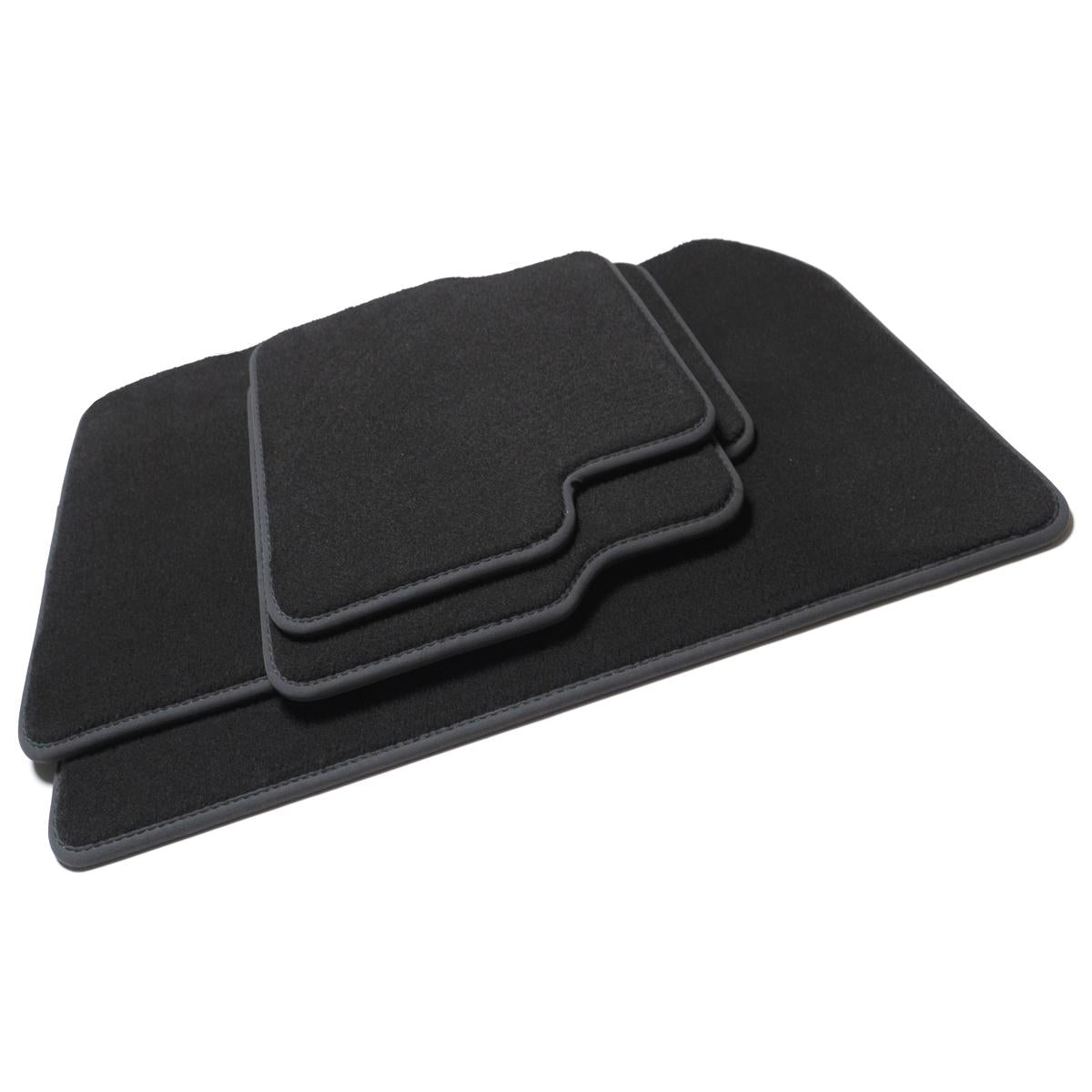 Dywaniki welurowe do Hyundai Tucson - 1 Gen - 2004-2009 – Czarne