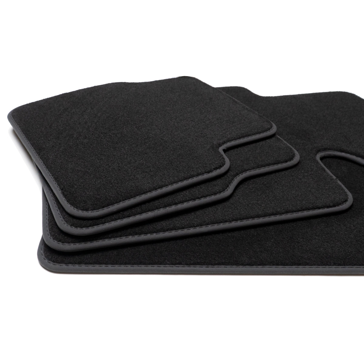 Dywaniki welurowe do Range Rover Evoque Kabriolet 2015-2019 – L538 – Czarne