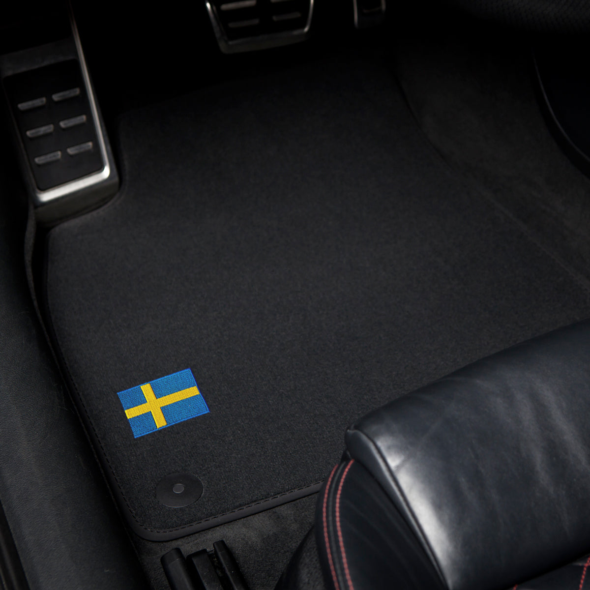 Dywaniki welurowe do Volvo S60 & V60 2010-2018 – Bez Inscription – SWE Logo