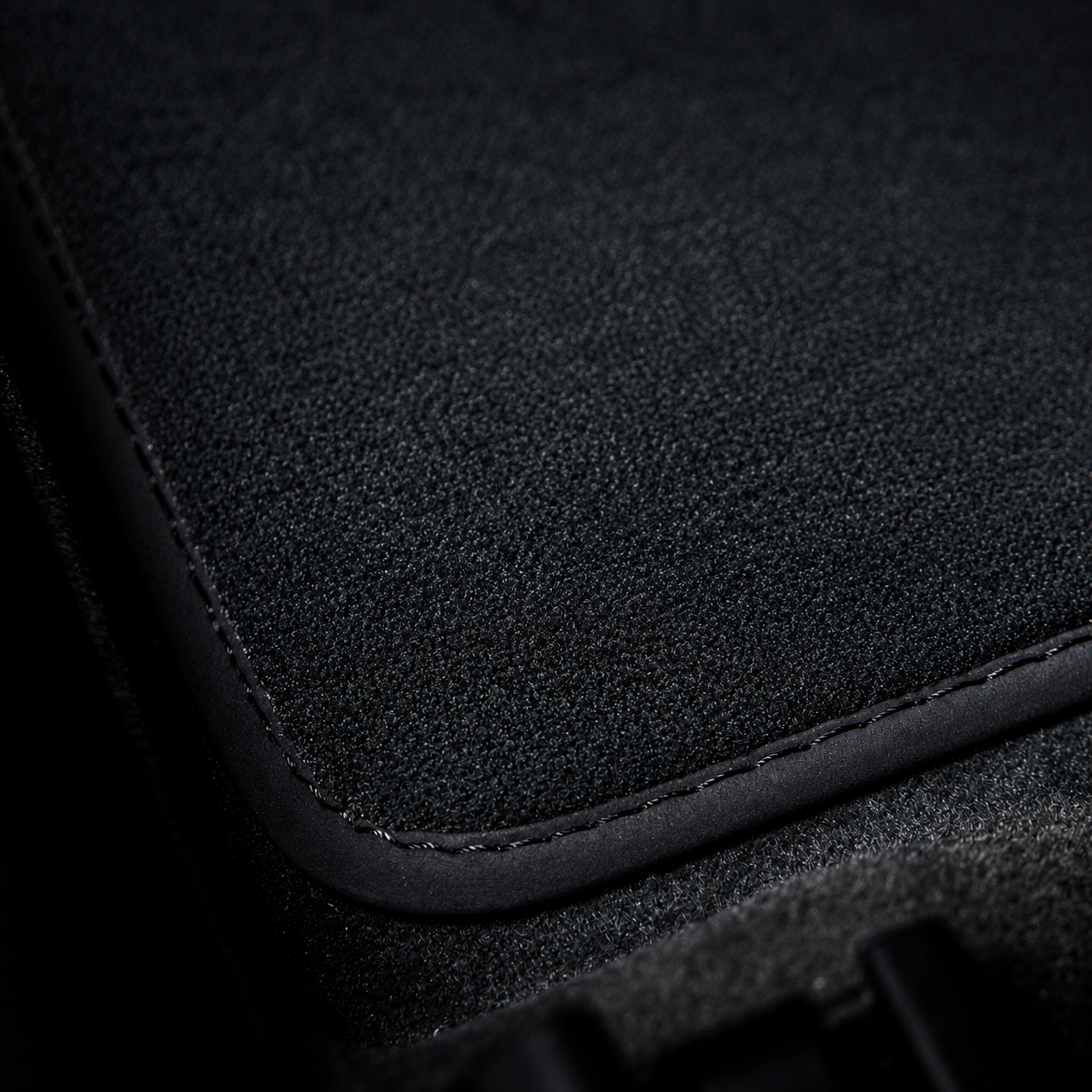 Alfa Romeo 159 Velour Floor Mats – 2005-2009 – Black Exclusive