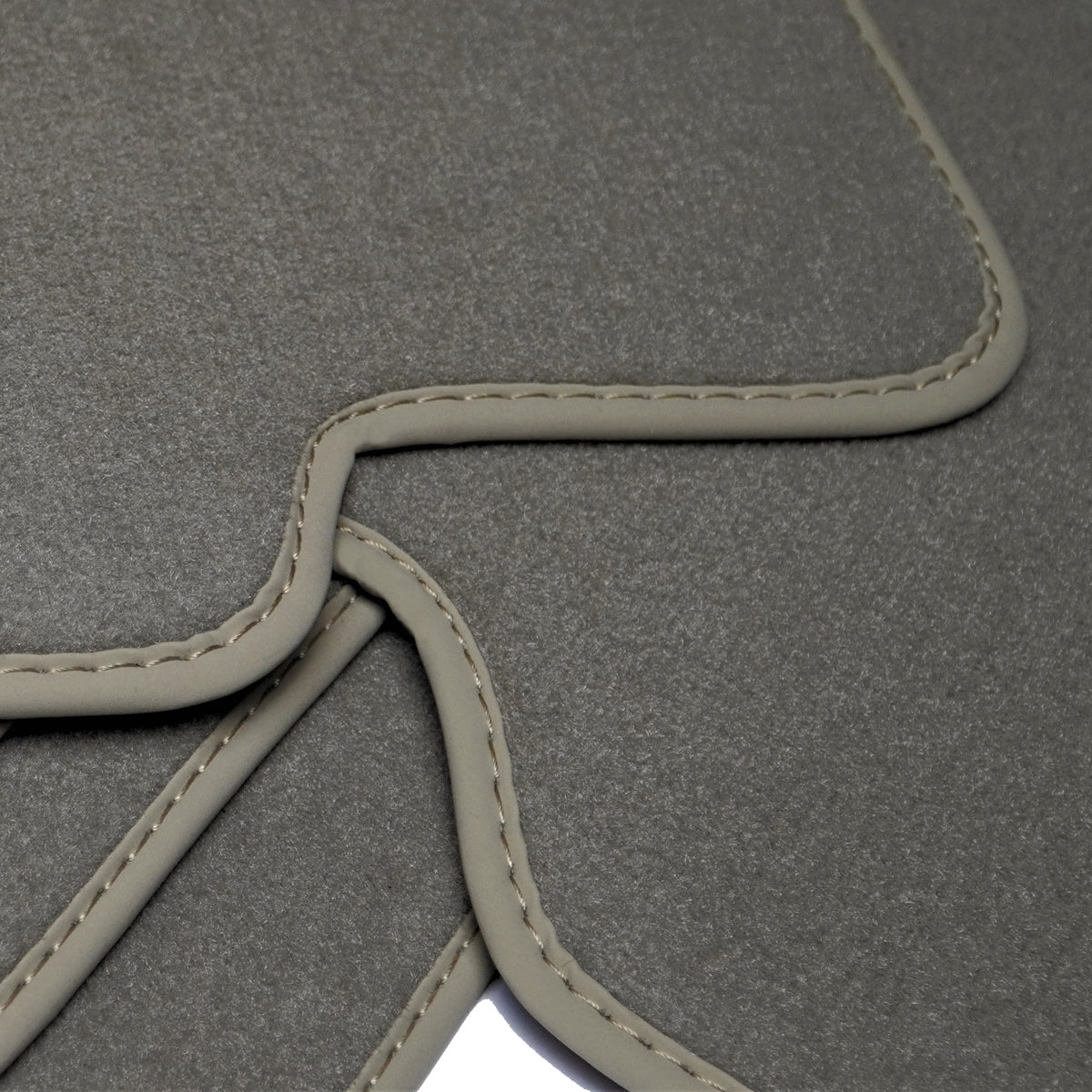 Mercedes W108 &amp; W109 Velour Floor Mats 1965-1972 – Gray